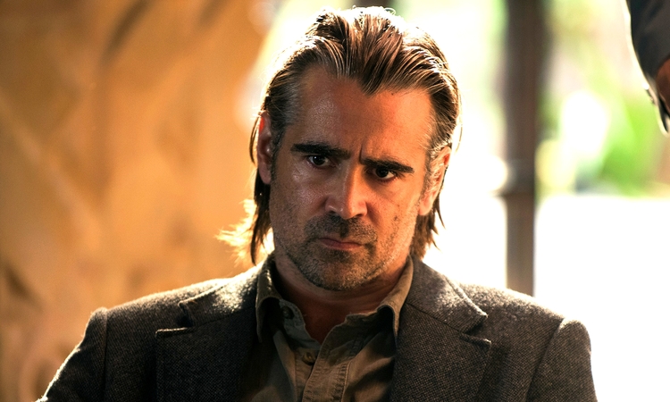 L'attaccatura dei capelli più bella della televisione. Di sicuro la più bella della televisione italiana