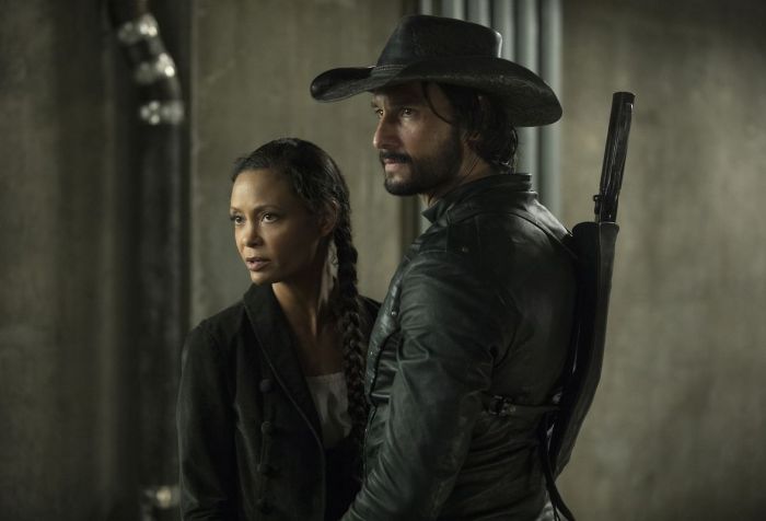westworld 2x3 rodrigo santoro thandie newton virtù e fortuna