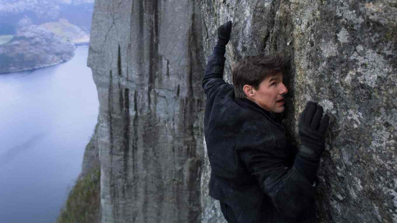Mission-Impossible-Fallout-Cliffhanger