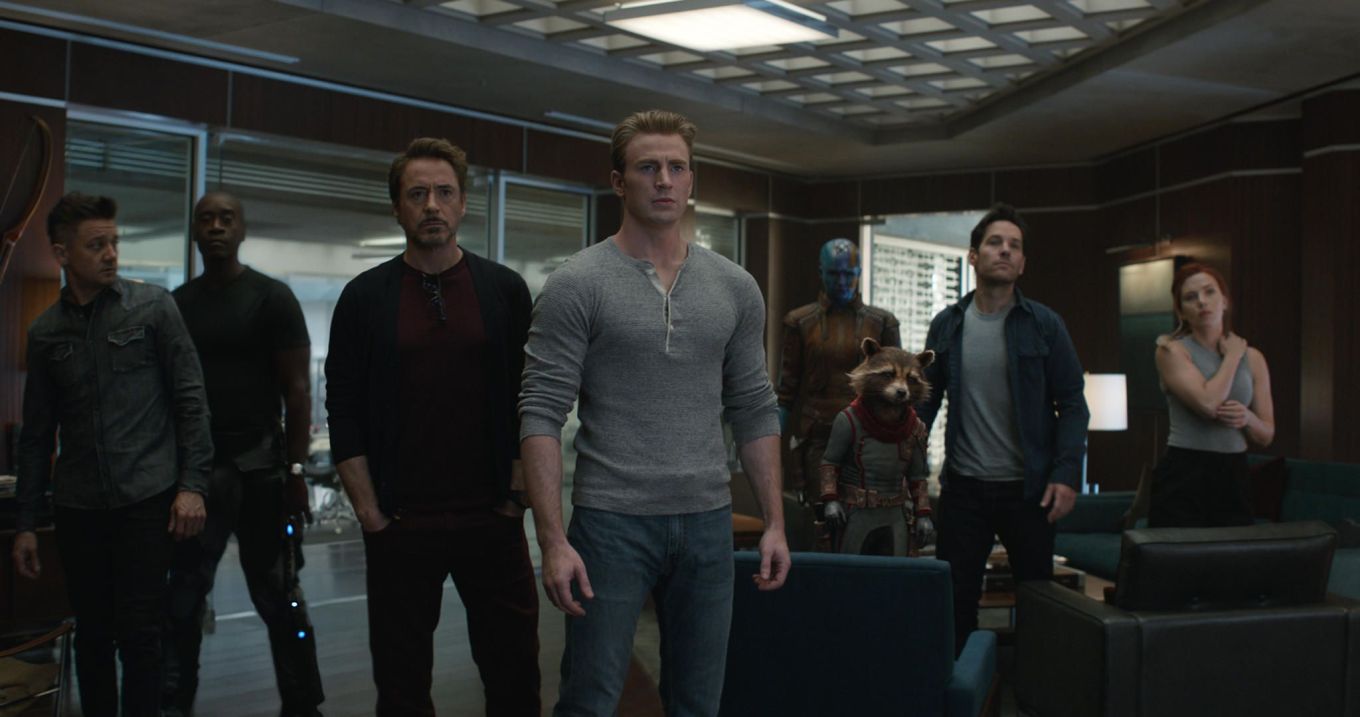 avengers-endgame-group-shot